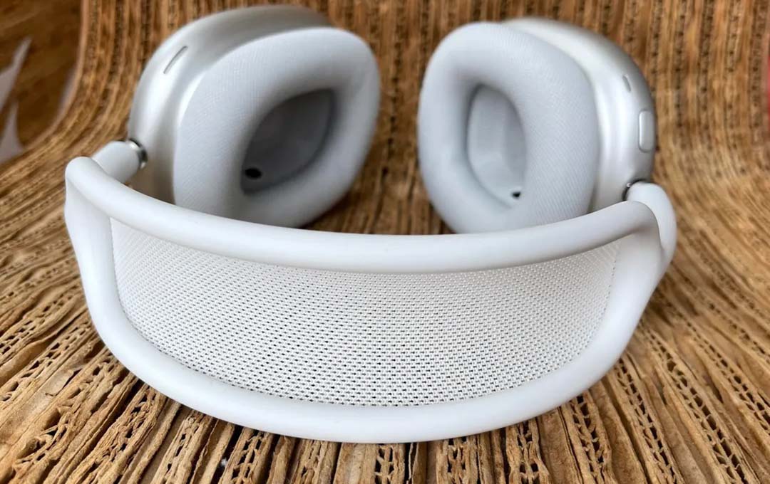 Does AirPods Max Get Scratched Easily?